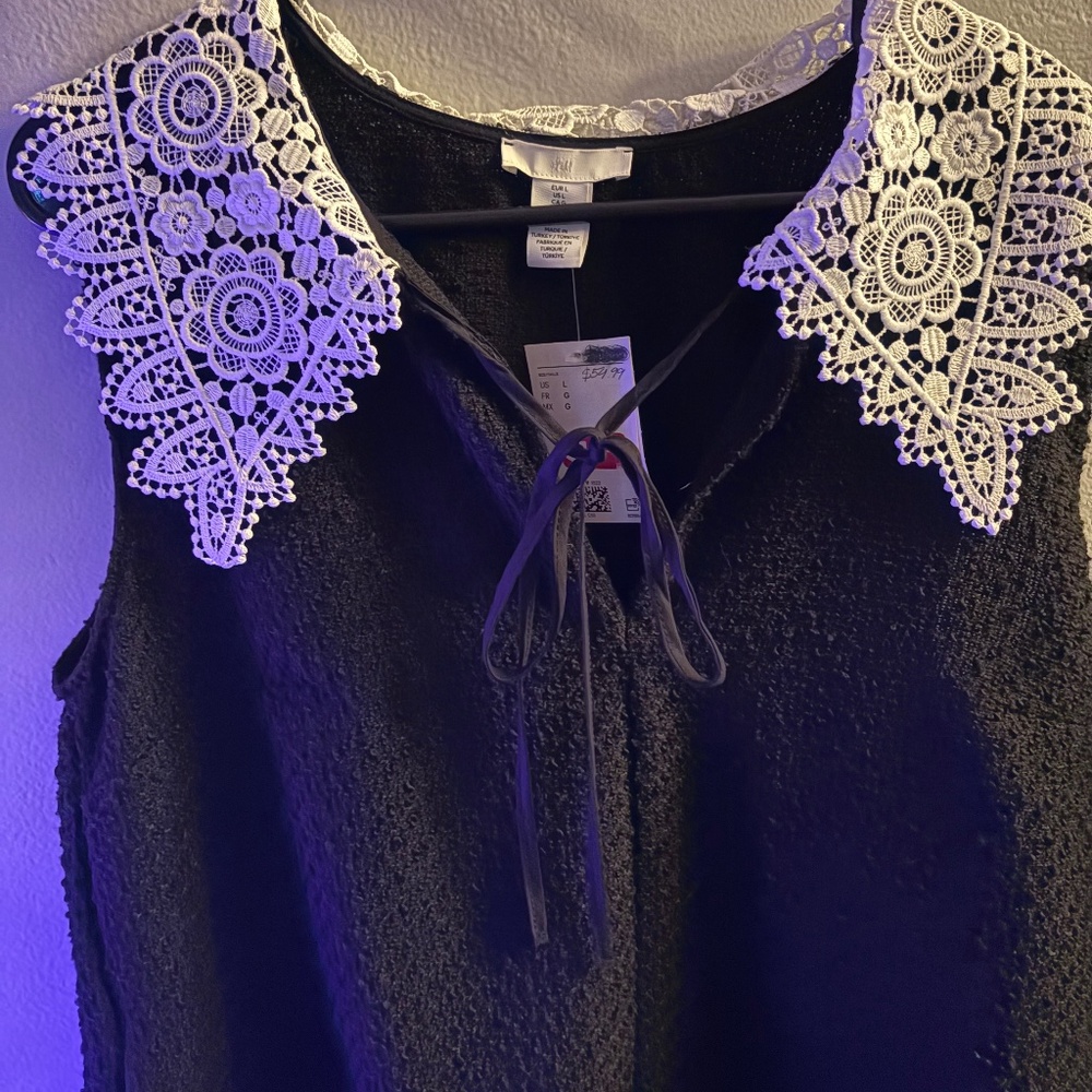Black dress, lace collar…and  with pockets!